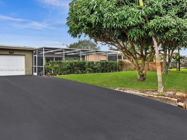 Home for sale at 2210 N 54th Ave - photo 5532274