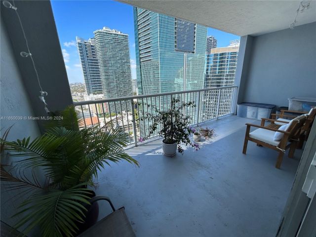 Apartment for sale  Unit #2906 - photo 5619879