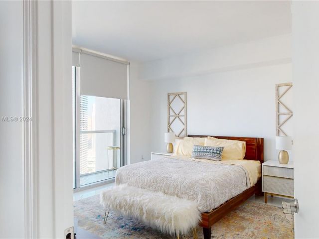 Apartment for sale  Unit #3405 - photo 5731216