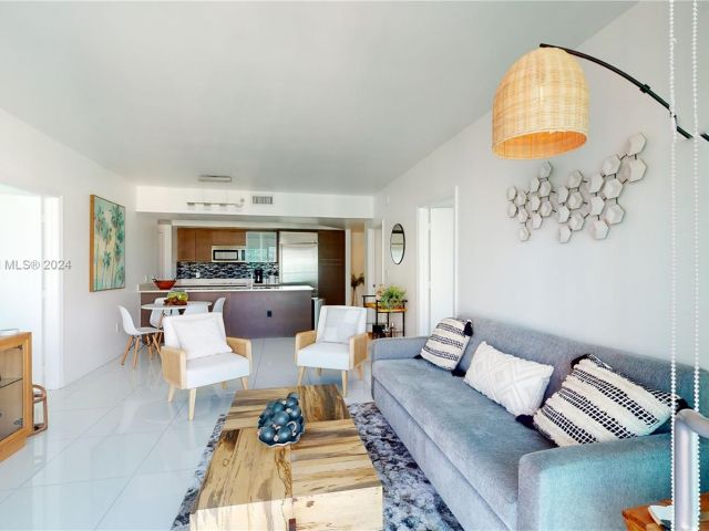 Apartment for sale  Unit #3405 - photo 5731229