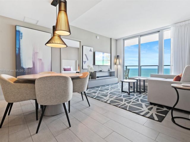 Apartment for sale  Unit #T3507 - photo 5701922