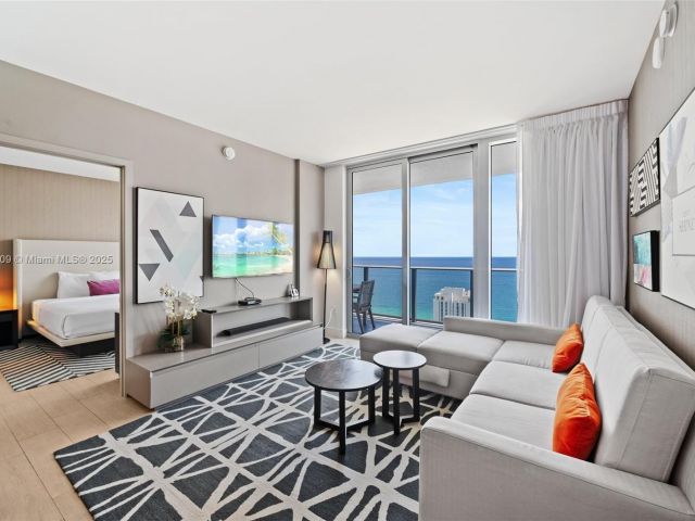 Apartment for sale  Unit #T3507 - photo 5701923