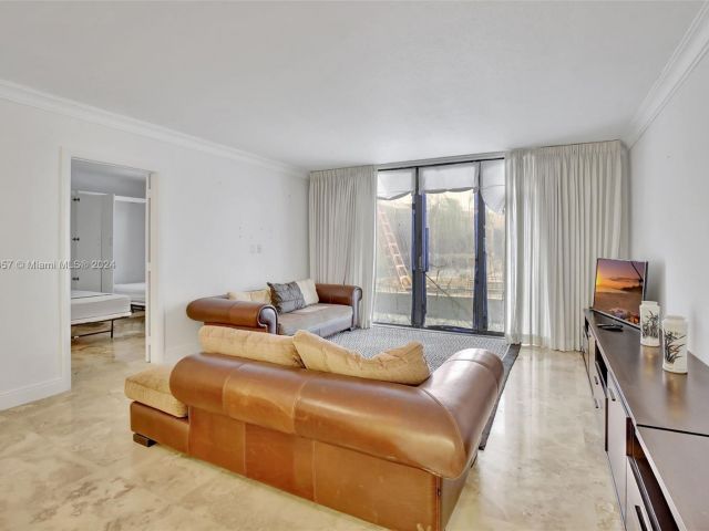 Apartment for sale  Unit #3T - photo 5578093