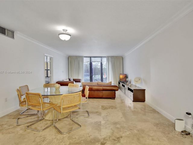 Apartment for sale  Unit #3T - photo 5578097