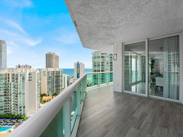 Apartment for sale  Unit #2451 - photo 6035667