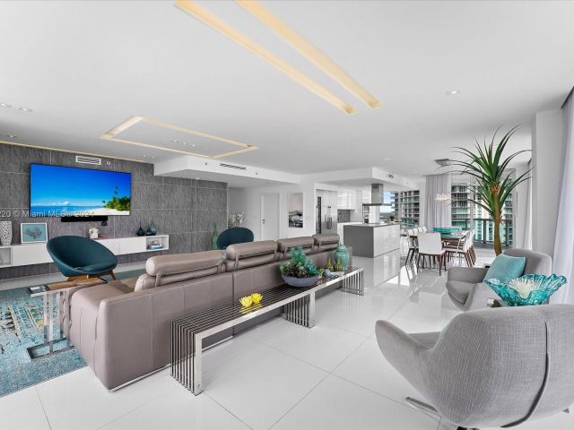 Apartment for sale  Unit #2451 - photo 6035674