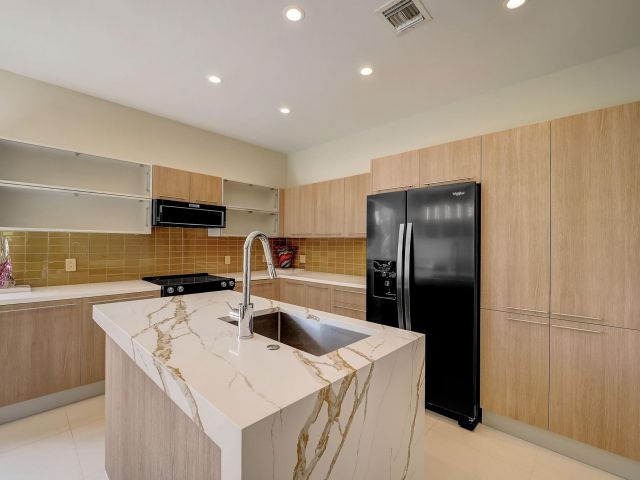 Home for sale at 173 SE 1st Cir 173 - photo 5543693