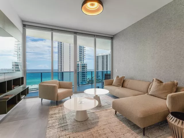 Apartment for rent  Unit #1203 - photo 5601909