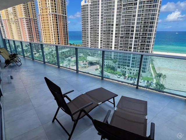 Apartment for rent  Unit #1203 - photo 5601895