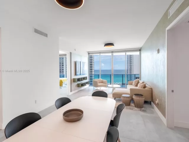 Apartment for rent  Unit #1203 - photo 5601896