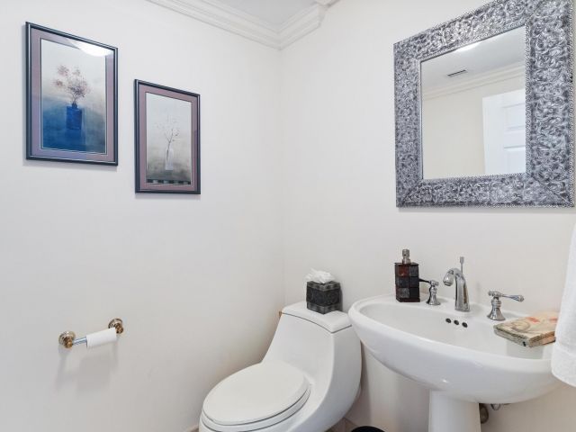 Apartment for sale  Unit #1910 - photo 5895835