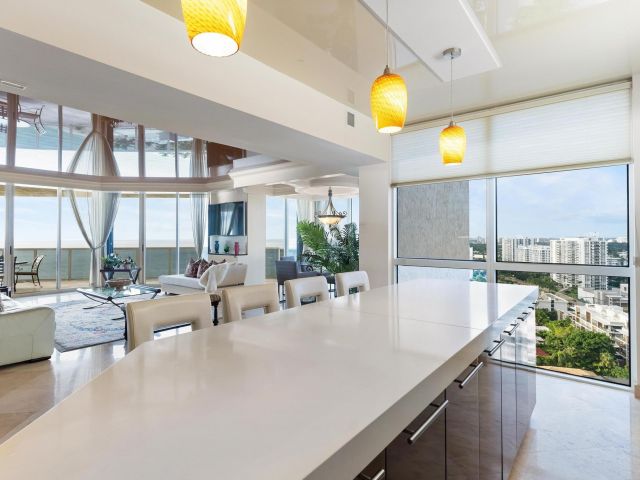 Apartment for sale  Unit #1910 - photo 5895845