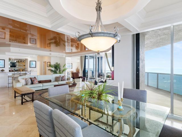 Apartment for sale  Unit #1910 - photo 5895847