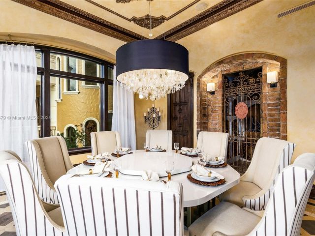 Home for rent at 2306 Bay Dr - photo 5542751