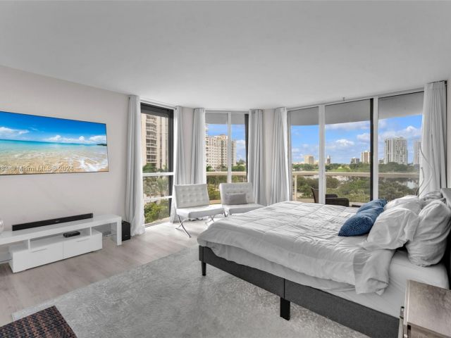 Apartment for sale  Unit #601 - photo 5692868