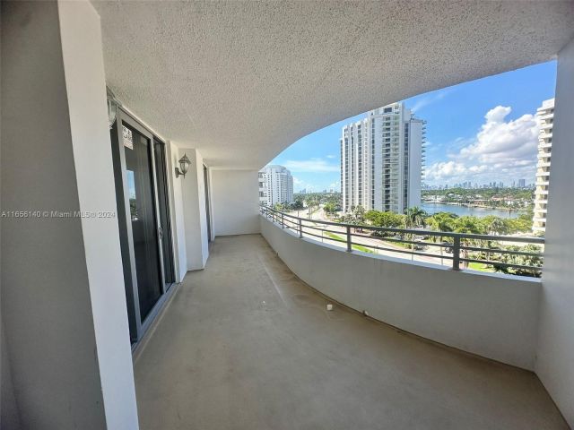 Apartment for sale  Unit #8Z - photo 5691043