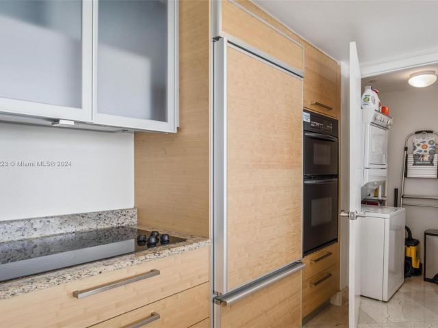 Apartment for rent  Unit #4307 - photo 5672803