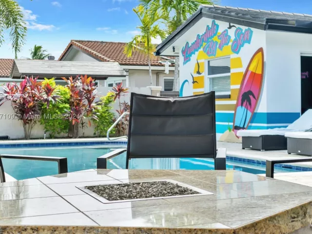 4-bedroom home for rent in Fort Lauderdale - 5220 NE 26th Ave - MondialRealty