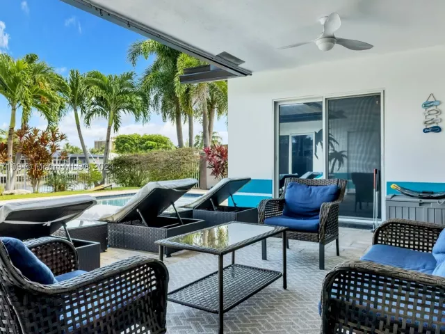 4-bedroom home for rent in Fort Lauderdale - 5220 NE 26th Ave - MondialRealty