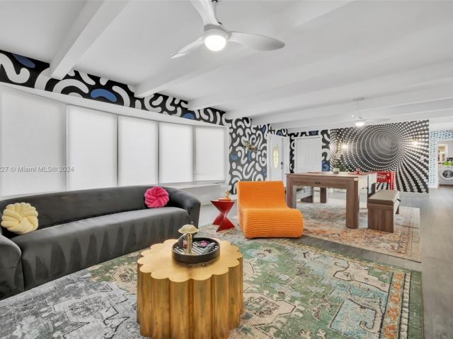 Home for rent at 5830 NE 14th Rd - photo 5568254