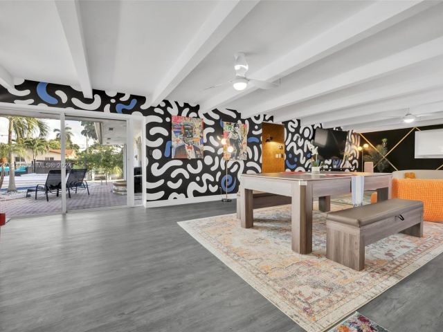 Home for rent at 5830 NE 14th Rd - photo 5568256