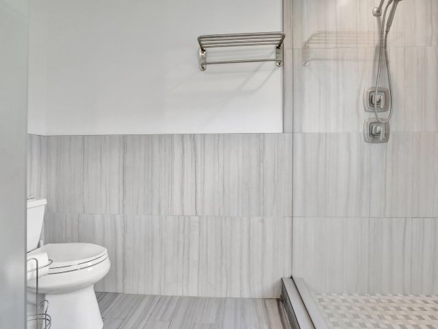 Home for sale at 325 NW 153rd Avenue - photo 5883931