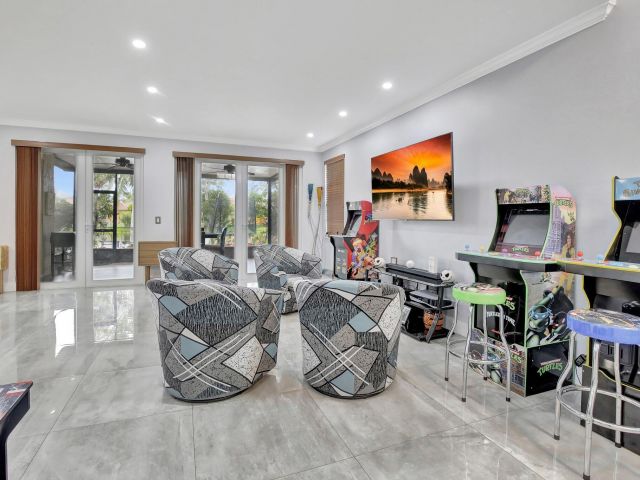 Home for sale at 325 NW 153rd Avenue - photo 5883941