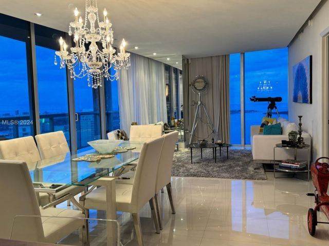 Apartment for rent  Unit #4902 - photo 5614797