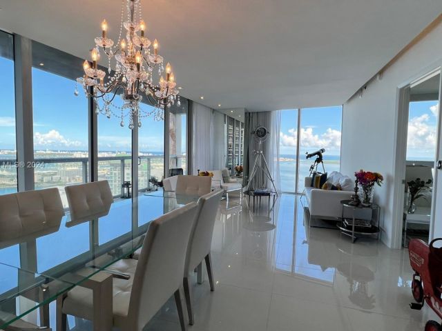 Apartment for rent  Unit #4902 - photo 5614798