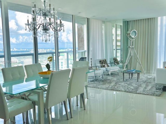 Apartment for rent  Unit #4902 - photo 5614799