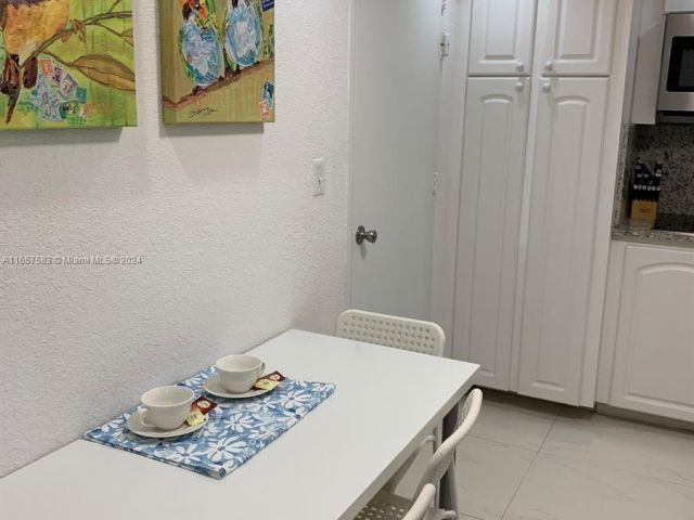 Apartment for sale  Unit #12M - photo 5635540