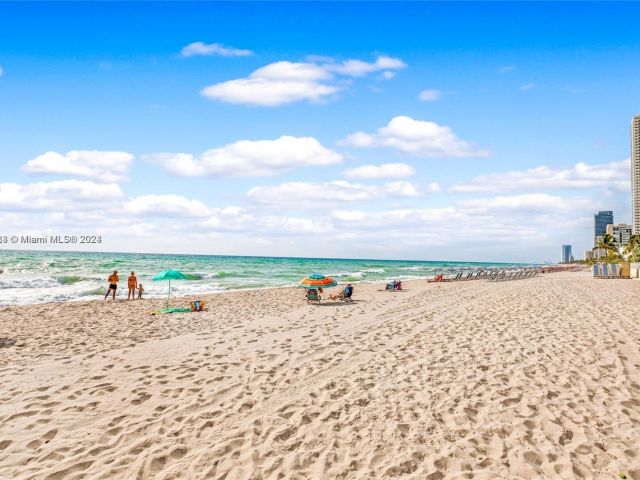 Apartment for sale  Unit #12M - photo 5635554