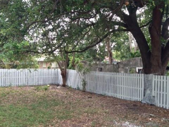 Home for sale at 530 NW 53rd St - photo 5741966