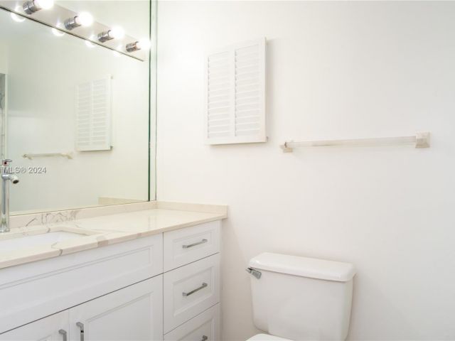 Home for sale at 4020 SW 129th Ave - photo 5831683