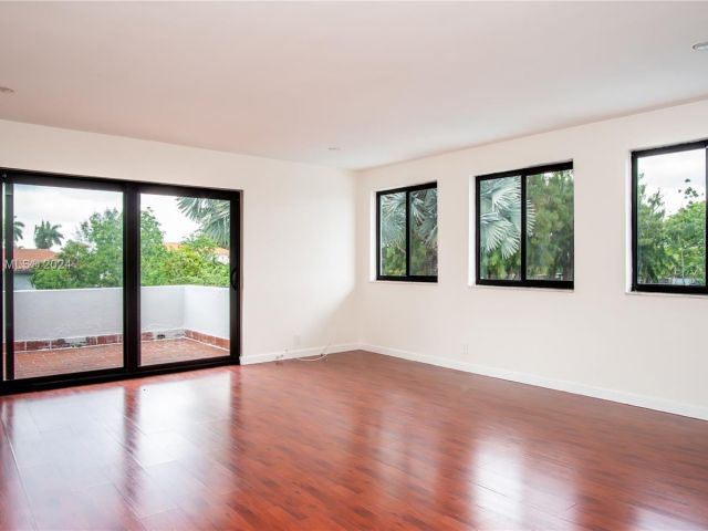 Home for sale at 4020 SW 129th Ave - photo 5831686