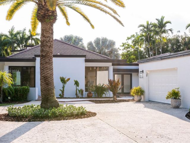 Home for sale at 4020 SW 129th Ave - photo 5831690