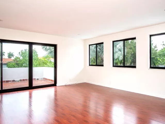 Home for sale at 4020 SW 129th Ave - photo 5831686