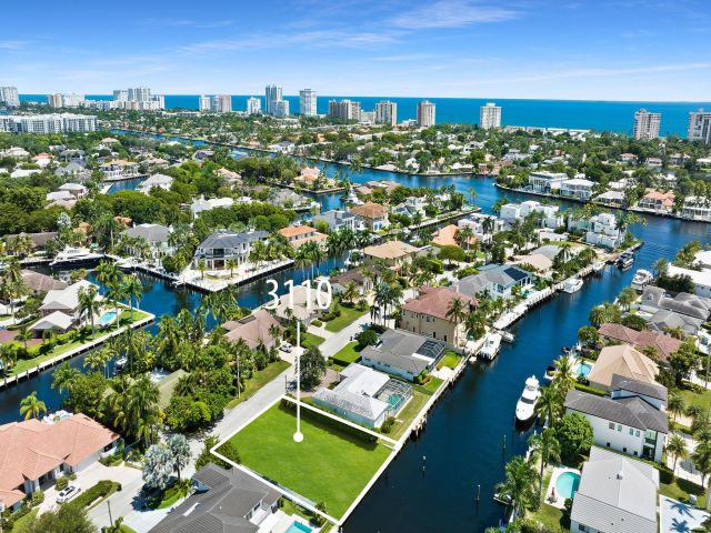 Home for sale at 3110 NE 59th St - photo 6009914