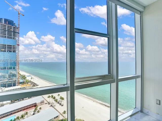 3-bedroom condo for sale in Sunny Isles Beach - 18201 Collins Ave 3404&Cabana - MondialRealty