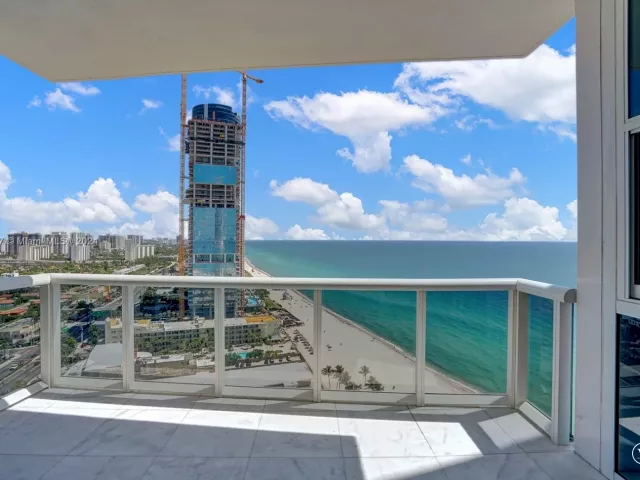 Apartment for sale  Unit #3404&Cabana - photo 5782243