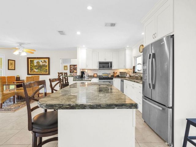 Home for sale at 1336 SW 10th St - photo 6201445