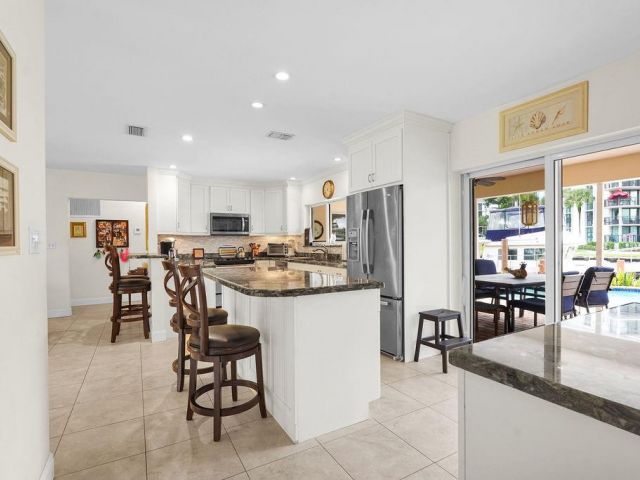 Home for sale at 1336 SW 10th St - photo 6201453