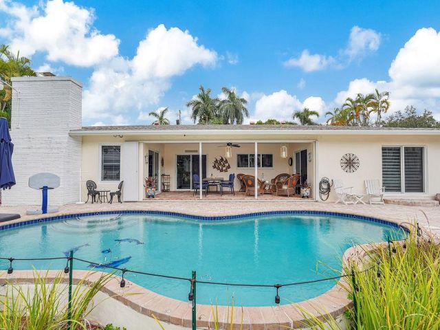 Home for sale at 1336 SW 10th St - photo 6201459