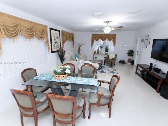 Home for sale at 3240 SW 17th Street - photo 6249440