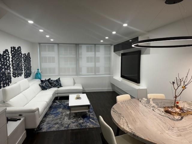 Apartment for rent  Unit #344 - photo 5684984