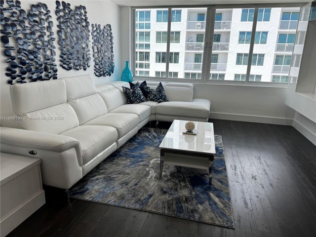 Apartment for rent  Unit #344 - photo 5684985