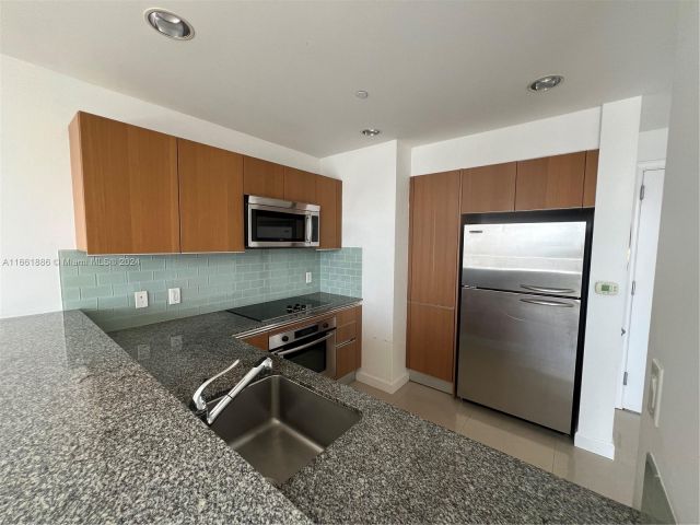 Apartment for sale  Unit #3509 - photo 5606612
