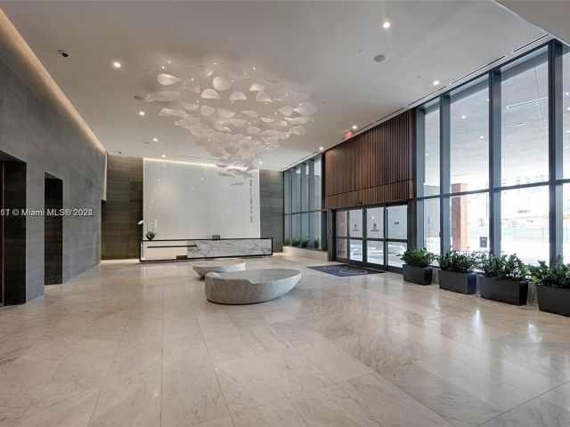 Apartment for sale  Unit #1201 - photo 5608358