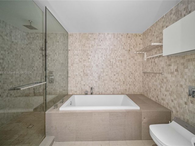 Apartment for sale  Unit #1201 - photo 5608363