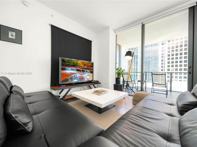 Apartment for sale  Unit #1201 - photo 5608373